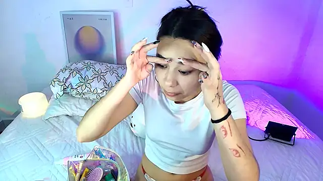 AmyOlimpo online show from 04-02-26, 08:48