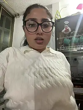 Snapshot of croftsmila chatting on 07-13-26, 01:05 croftsmila online show from 07-13-26, 01:05