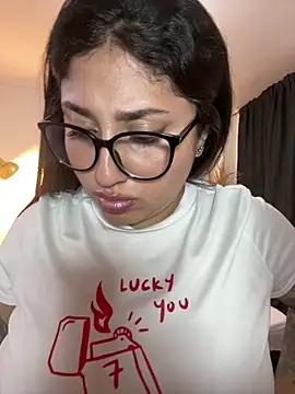 croftsmila online show from 03-12-26, 10:36