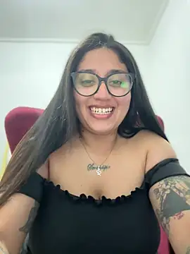 Snapshot of croftsmila chatting on 03-11-25, 04:30 croftsmila online show from 03-11-25, 04:30
