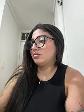 Snapshot of croftsmila chatting on 10-14-25, 11:36 croftsmila online show from 10-14-25, 11:36
