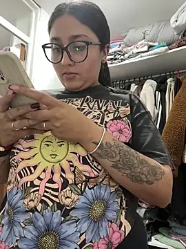 croftsmila online show from 01-31-26, 11:47