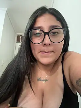 croftsmila online show from 10-31-25, 09:22