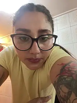 croftsmila online show from 05-06-26, 11:53