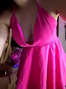 Snapshot of WanOn3Fanny chatting on 10-04-25, 06:37 WanOn3Fanny online show from 10-04-25, 06:37