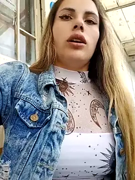 Snapshot of Misscata1106 chatting on 11-05-25, 08:12 Misscata1106 online show from 11-05-25, 08:12