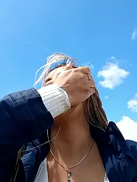 Snapshot of Misscata1106 chatting on 09-15-25, 06:52 Misscata1106 online show from 09-15-25, 06:52