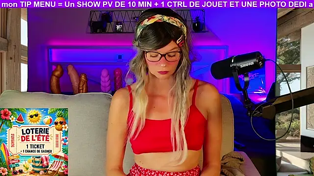 Snapshot of Kittychatte chatting on 07-07-26, 12:42 Kittychatte online show from 07-07-26, 12:42