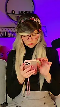 Kittychatte online show from 03-24-26, 02:17