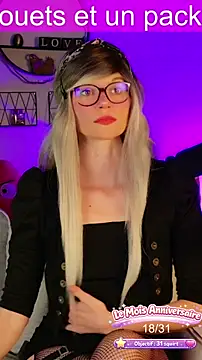 Kittychatte online show from 04-19-26, 06:58