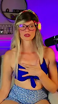 Snapshot of Kittychatte chatting on 06-20-26, 08:19 Kittychatte online show from 06-20-26, 08:19