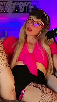Kittychatte online show from 05-28-26, 07:53