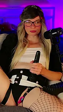 Kittychatte online show from 06-05-26, 01:39