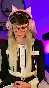 Kittychatte online show from 04-22-26, 11:28