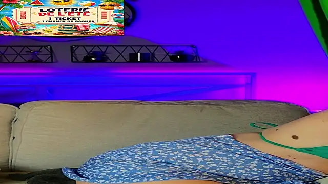 Snapshot of Kittychatte chatting on 06-25-26, 07:41 Kittychatte online show from 06-25-26, 07:41