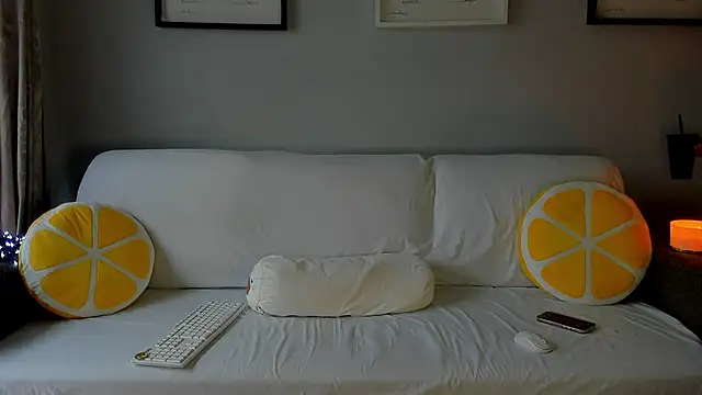 bellahot77 online show from 11-18-25, 09:45