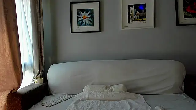 bellahot77 online show from 10-05-25, 10:17