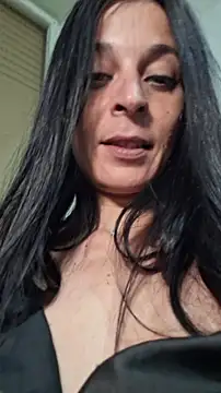 Snapshot of patatinahot87 chatting on 05-29-26, 04:57 patatinahot87 online show from 05-29-26, 04:57