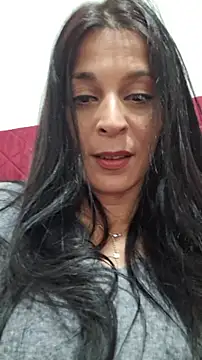 Snapshot of patatinahot87 chatting on 04-18-26, 03:25 patatinahot87 online show from 04-18-26, 03:25