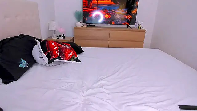 Your Girl69XXX online show from 03-27-26, 09:38