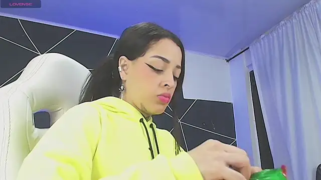 farichell online show from 12-20-25, 10:34