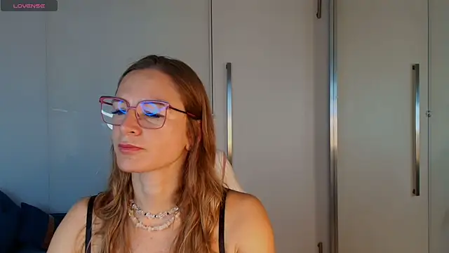 Milf Tea online show from 06-29-26, 10:59