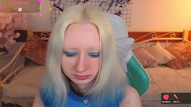 Katia Kim online show from 02-23-26, 06:36