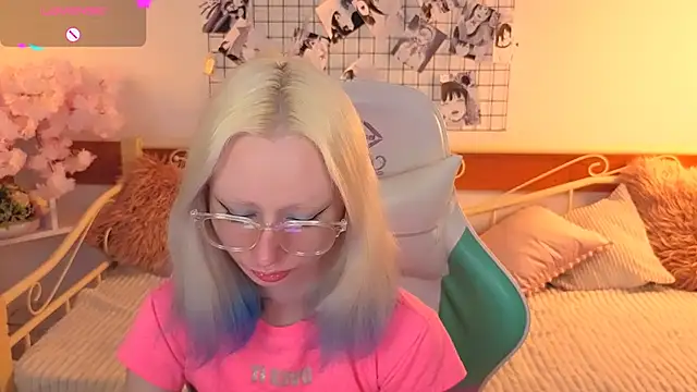 Katia Kim online show from 02-24-26, 06:25