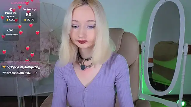 Katia Kim online show from 11-09-25, 06:39