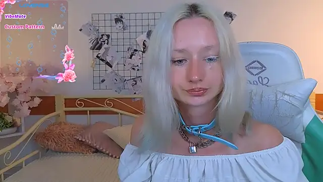 Katia Kim online show from 03-21-26, 06:36