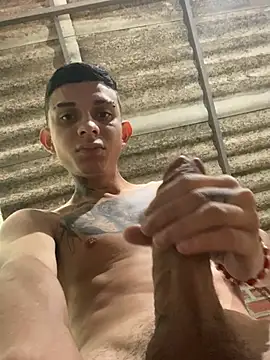 Snapshot of fran777775 chatting on 02-23-26, 02:28 fran777775 online show from 02-23-26, 02:28