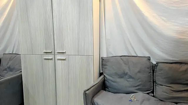 Mhelanny2 online show from 03-22-26, 10:44