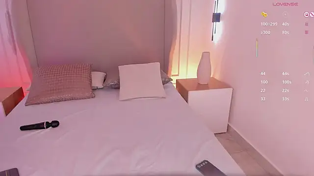 luisah  online show from 11-08-25, 08:56