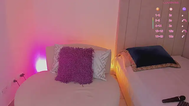 luisah  online show from 04-22-26, 08:48