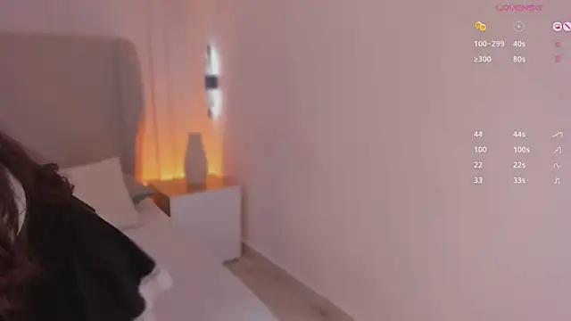 luisah  online show from 11-24-25, 08:09