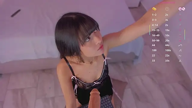 luisah  online show from 10-15-25, 08:17