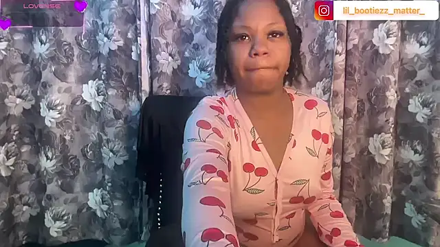 lil momma420 online show from 06-12-26, 03:43