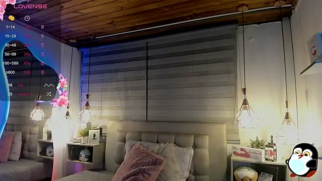 cristal  hot 1 online show from 10-17-25, 05:11