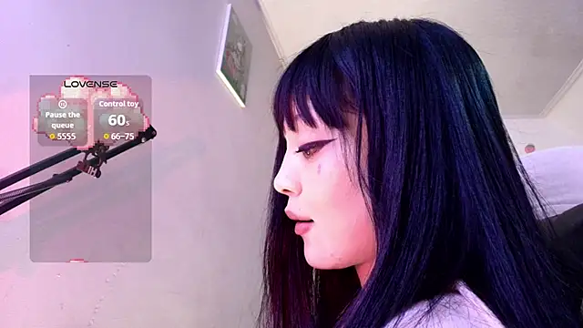 Snapshot of Persia_09 chatting on 09-27-25, 02:50 Persia 09 online show from 09-27-25, 02:50
