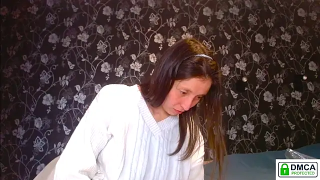 Sophi Cute online show from 03-11-26, 02:33