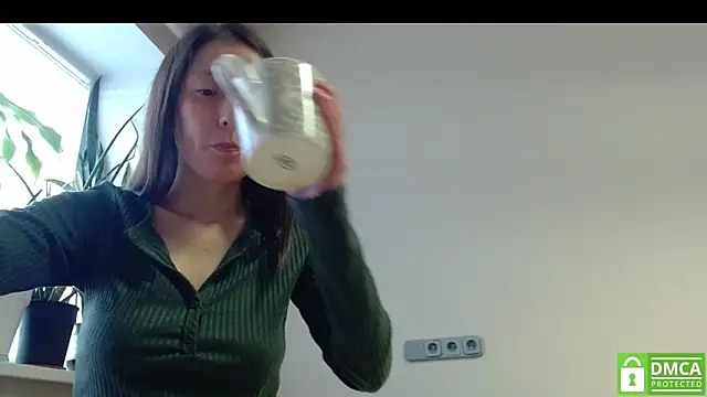 Sophi Cute online show from 10-05-25, 09:55