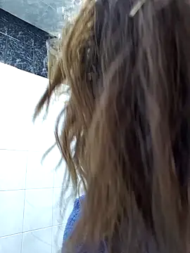 Snapshot of Sam_Sara chatting on 02-20-26, 11:56 Sam Sara online show from 02-20-26, 11:56