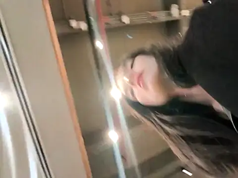 Snapshot of Sam_Sara chatting on 03-30-26, 08:10 Sam Sara online show from 03-30-26, 08:10