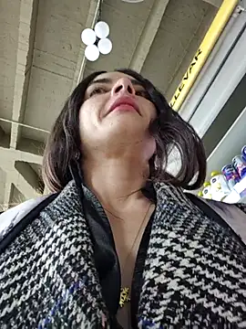 Snapshot of Sam_Sara chatting on 01-31-26, 07:12 Sam Sara online show from 01-31-26, 07:12