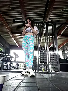 Snapshot of Sam_Sara chatting on 03-09-26, 06:11 Sam Sara online show from 03-09-26, 06:11