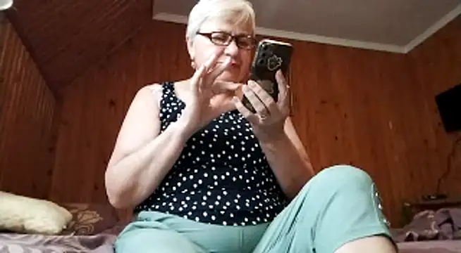SweetCherry27 online show from 06-26-26, 03:56
