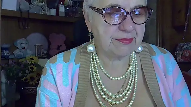 SweetCherry27 online show from 10-17-25, 05:11