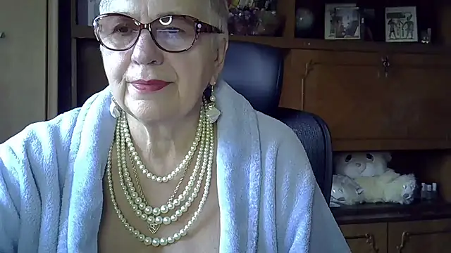 SweetCherry27 online show from 10-12-25, 05:53