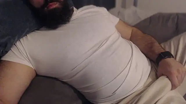 hugemachohandsome online show from 02-05-26, 09:54