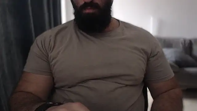 hugemachohandsome online show from 11-07-25, 01:48